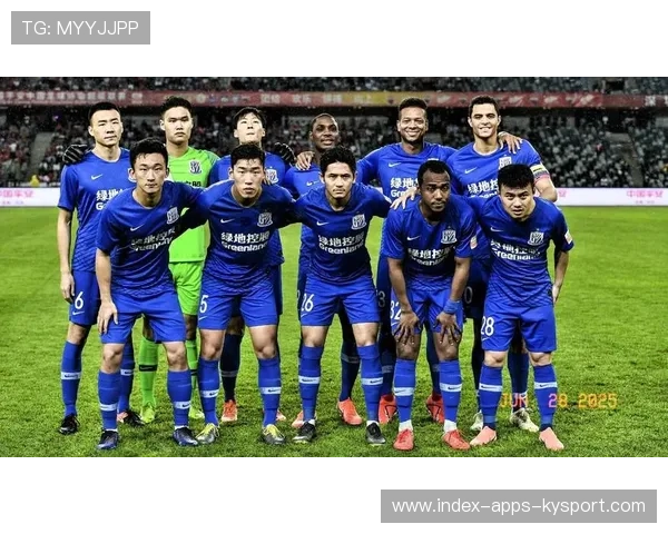 申花逆袭辉煌！小胜深圳反超蓉城，海港或在大连捍卫王者之位