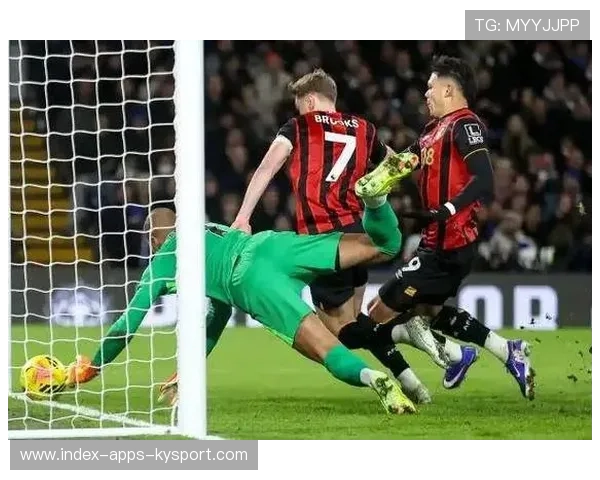 切尔西前压密度陡增直接将对方压至禁区