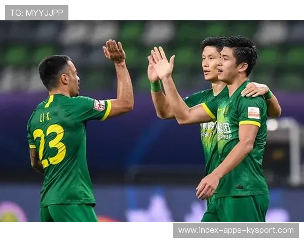 北京国安前场配合默契度极高，连线精彩不断