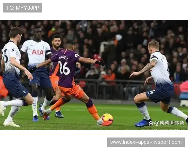 曼联争四关键战，热刺来袭，球队状态火爆