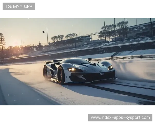 激烈碰撞中的极速狂飙：赛车事故背后的精彩瞬间与安全启示